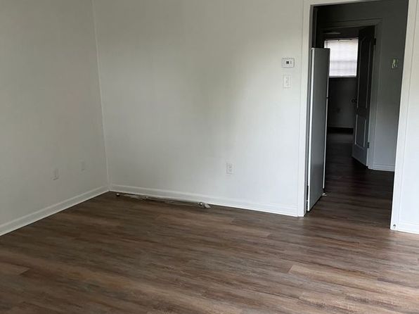 405 Allison Ave SW #9, Roanoke, VA 24016