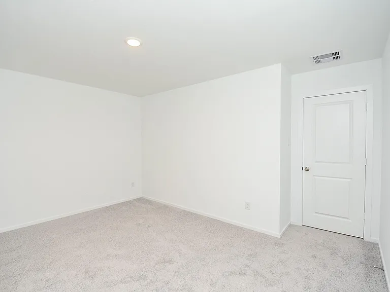 21430 Carosella Dr — Photo 23