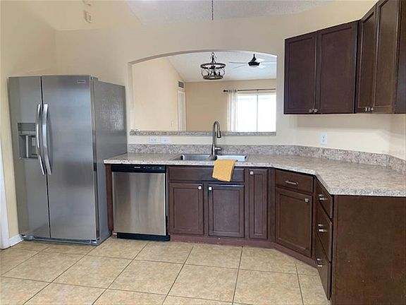 2nd image of 6209 Ansley St