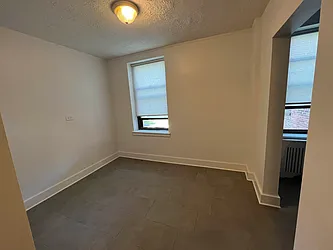 Rented by Sterea Agency