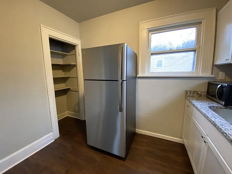 6306 Chandler — Photo 12