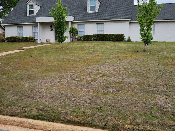 350 Riverdale Dr