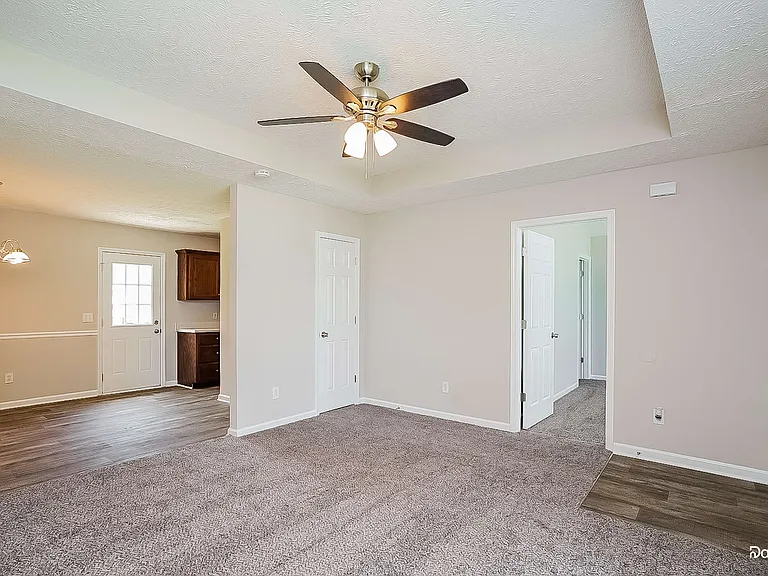 2717 Calais Ct — Photo 4