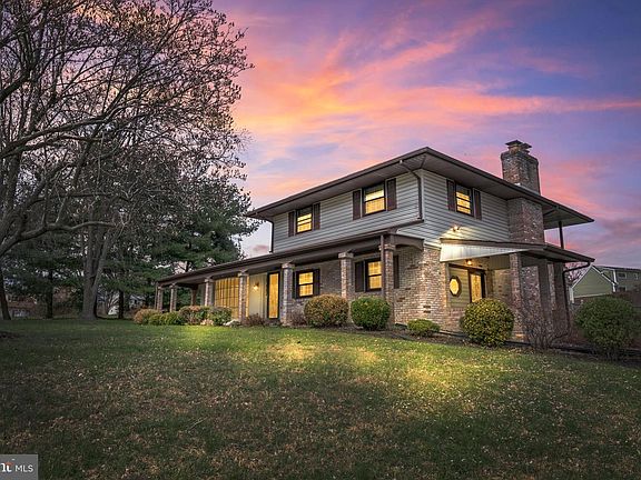 4th image of 5030 Silver Spring Rd