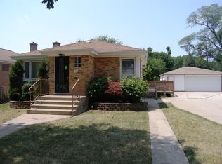 3322 Dora St, Franklin Park, IL