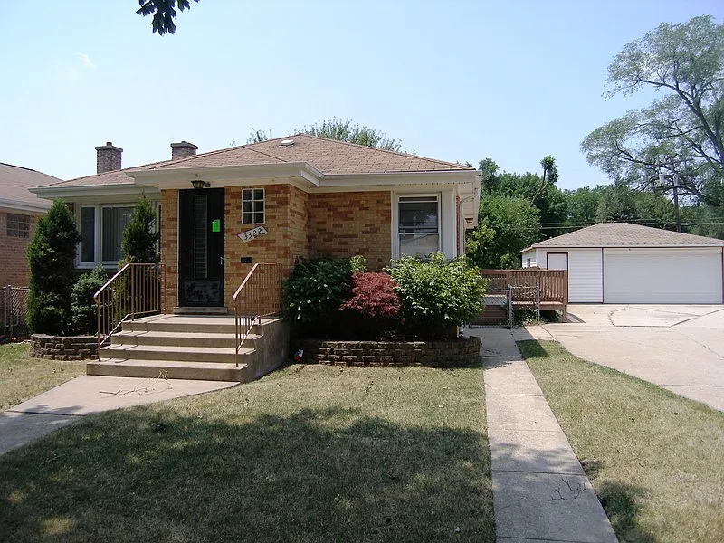 3322 Dora St photo 1