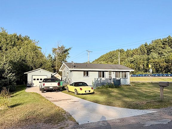 2nd image of 100 Chippewa Dr