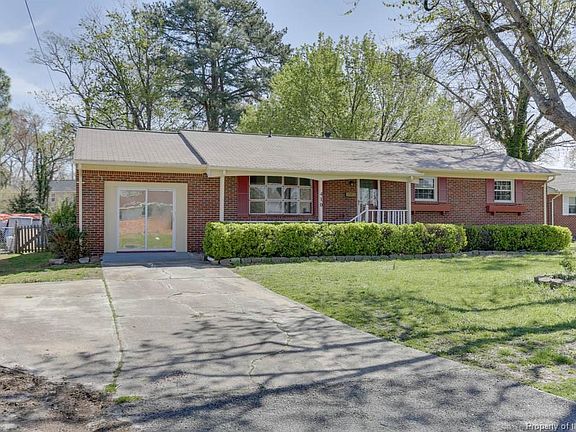 3rd image of 410 Beech Dr