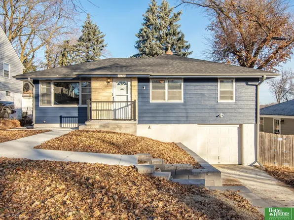 6320 Pratt St, Omaha, NE 68104