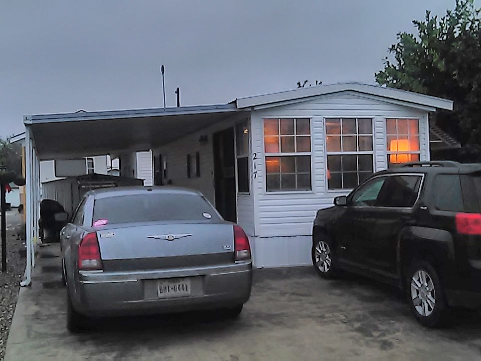 1st image of 2905 N Conway #217harness