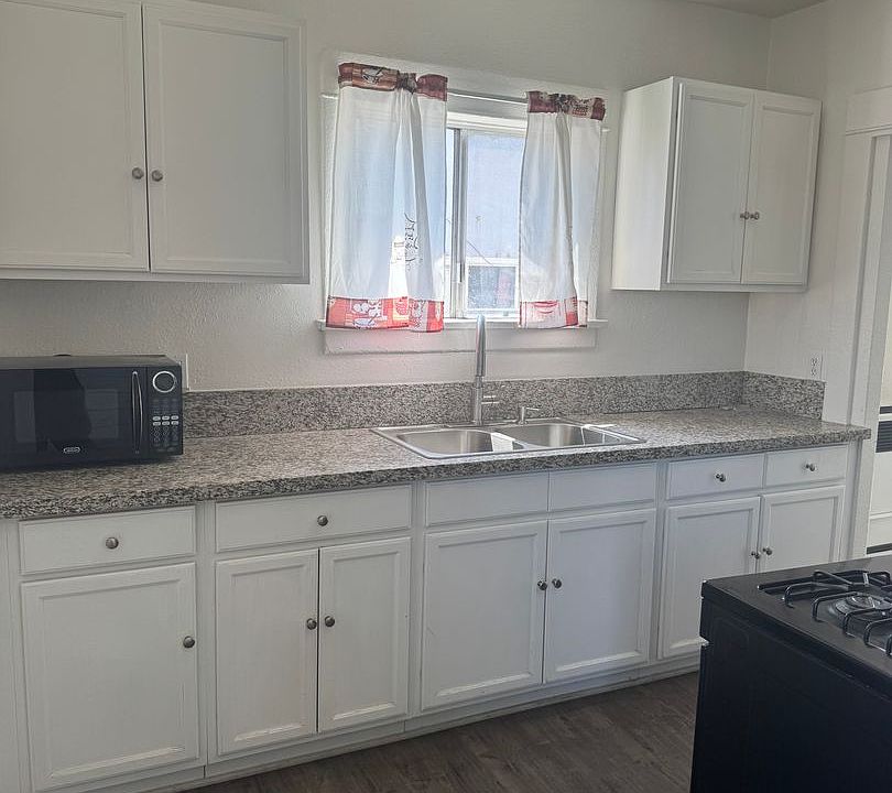 1st image of 131O W 22nd St #1314
