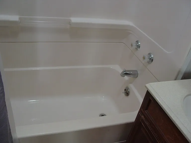 156 S Lasalle St #1 — Photo 14