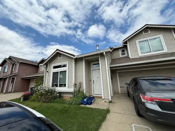 835 Tranquil Ln, Galt, CA 95632