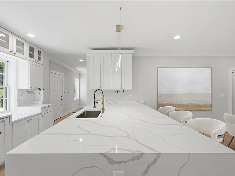 3517 Rodman St NW — Photo 14