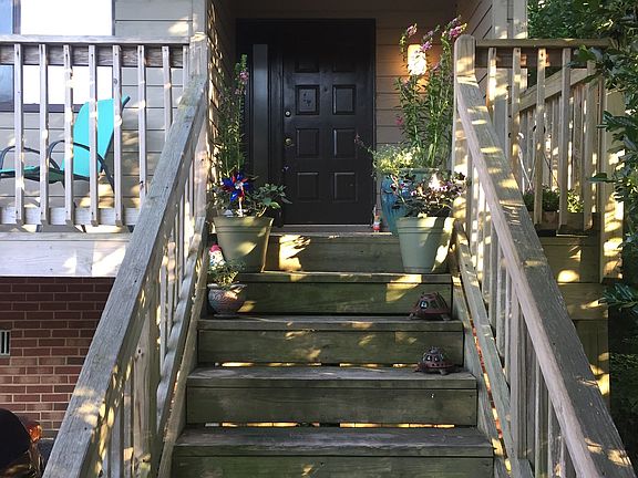2nd image of 2804 Wiigwaas Ln