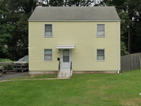 253 Hilliard St, Manchester, CT 06042