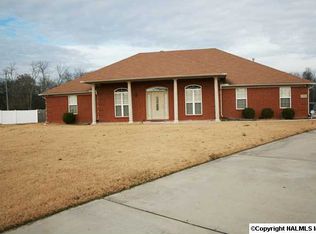 29555 Oxford Cir, Harvest, AL 35749