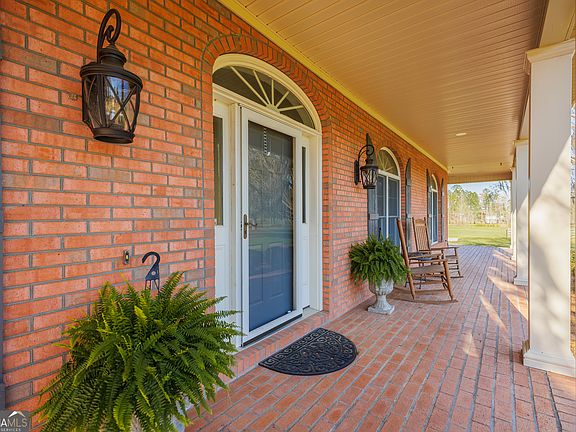 5th image of 3497 Brown Rd