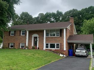 9262 Rollingwood Dr, Pomfret, MD