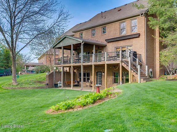 2nd image of 3116 Ridgemoor Ct