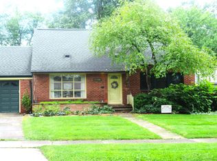 23336 Liberty St, Farmington, MI