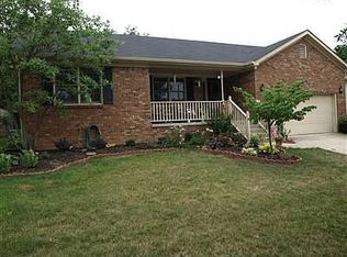 524 Stone Creek Dr, Lexington, KY 40503
