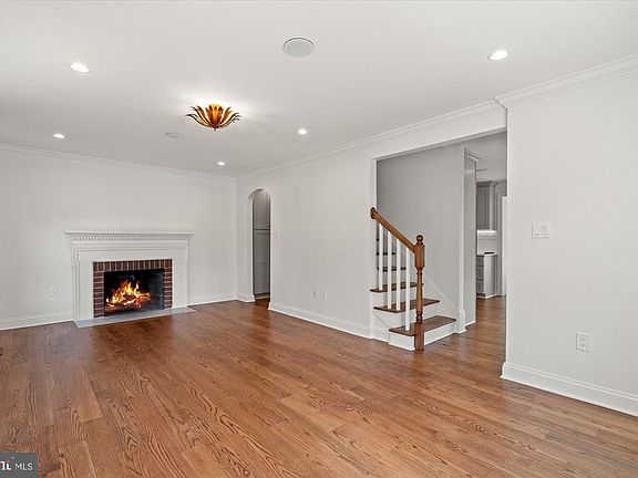 3rd image of 501 Tennessee Ave