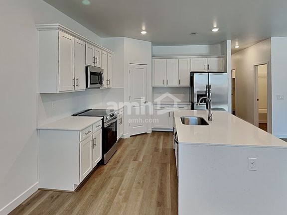 3rd image of 6548 E Paseo Alga