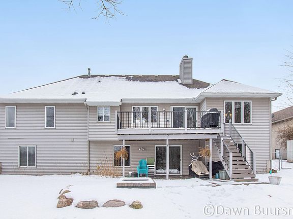 5th image of 2449 Palm Dale Dr SW