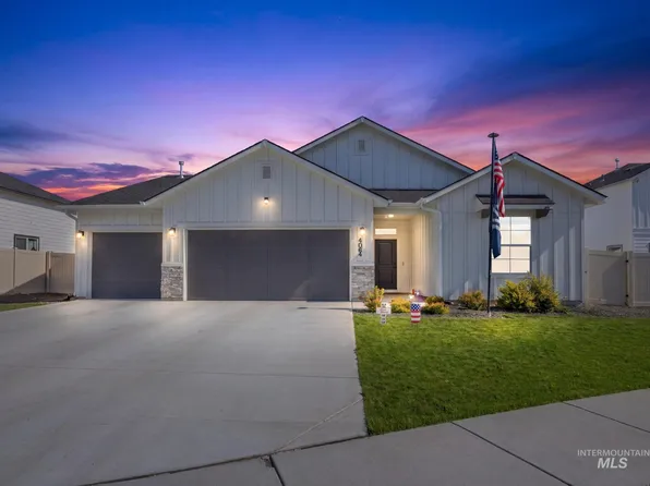 4064 E White Plains St, Nampa, ID 83686