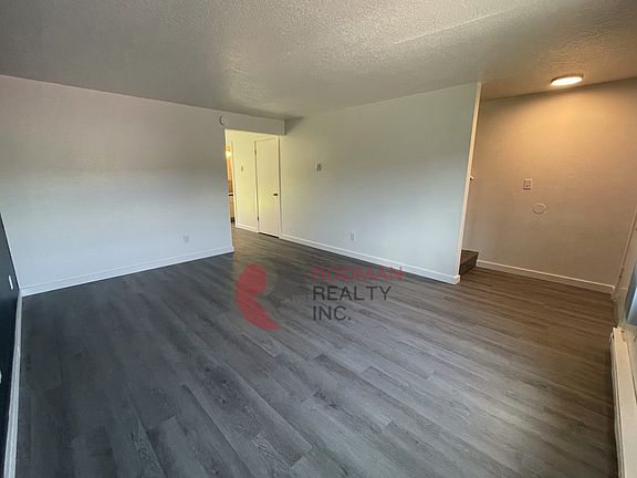3rd image of 890 Dougherty Dr NE APT 18