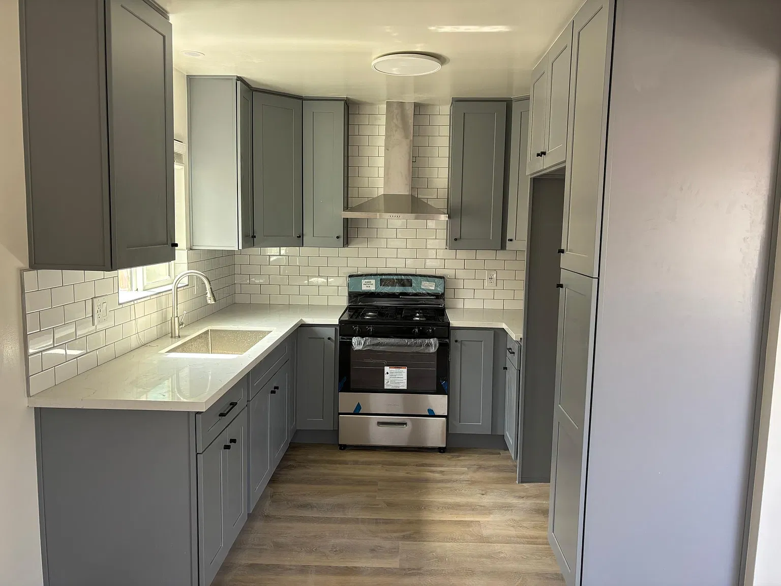 2 bed, $2,495 — Photo 2
