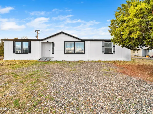 20908 E Deer Valley Lane, Mayer, AZ 86333