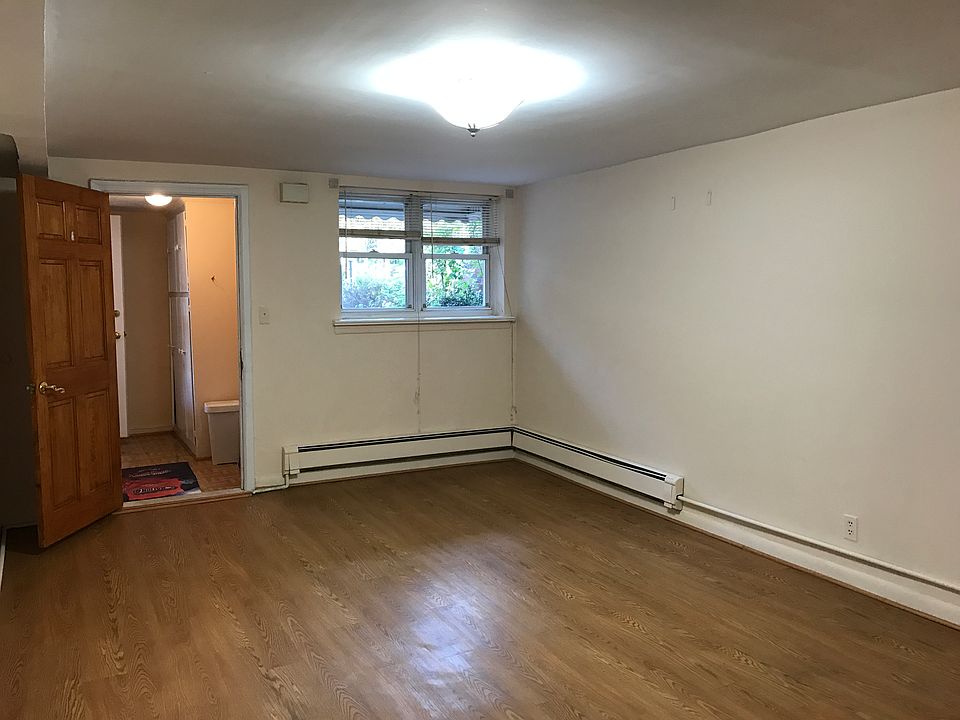 1st image of 8892 19th Ave #1