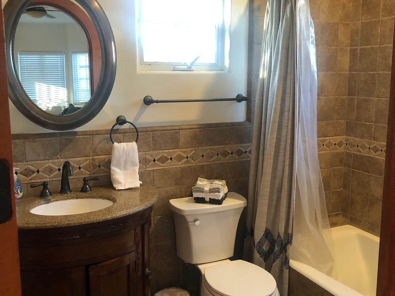 1 bed, $2,695 — Photo 4