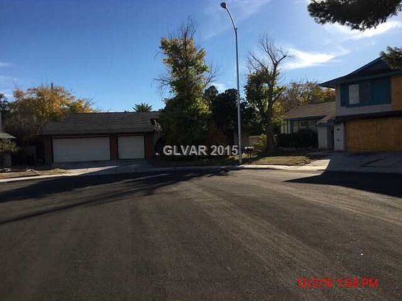 3rd image of 5227 Jana Ct