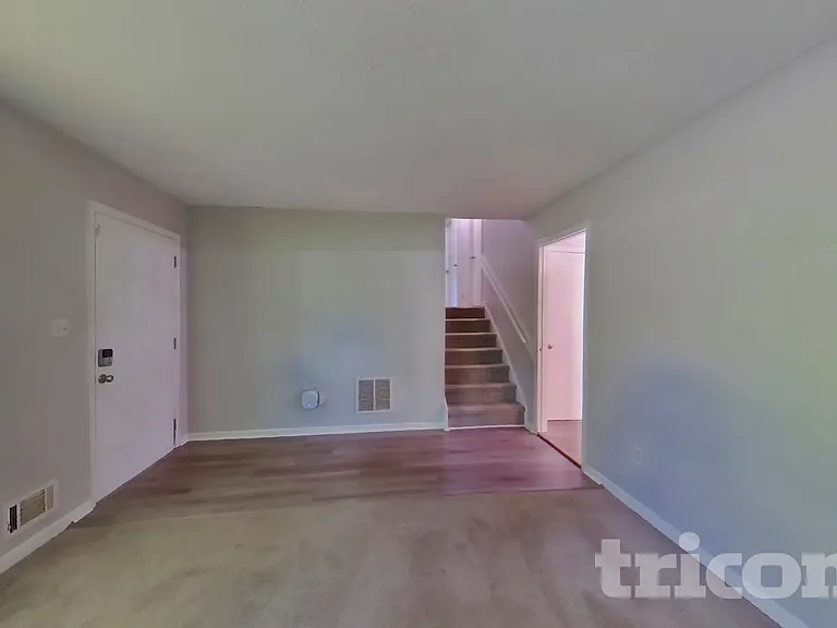 5818 Northspring Dr — Photo 4