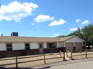 410 Sykes Cir, Rio Rico, AZ 85648