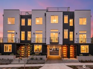 7560 43rd Avenue S, Seattle, WA