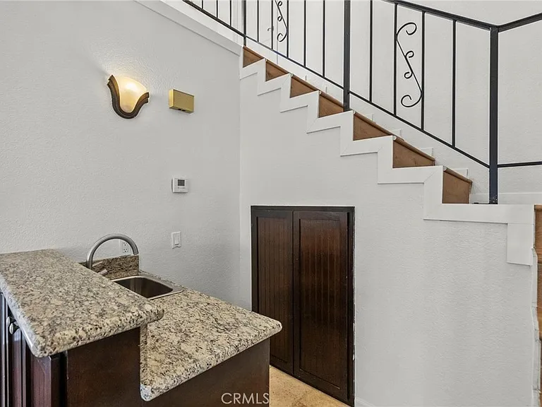 1138 Lakeview Dr — Photo 26