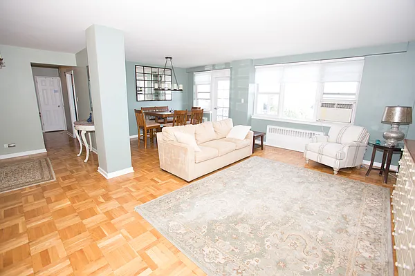 Sold by Re/Max In The City | media 25