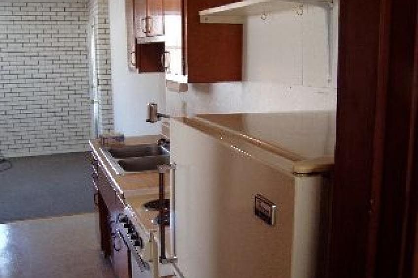 2nd image of 100 Walton Dr APT 22