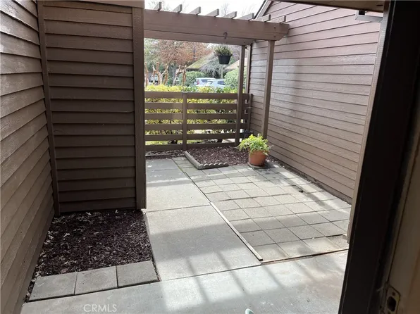 2958 Pennyroyal Dr, Chico, CA 95928