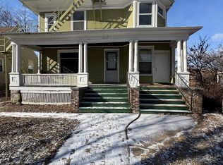 914 23rd St #2, Rock Island, IL