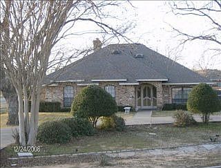 1st image of 9010 Pleasant Hill Dr
