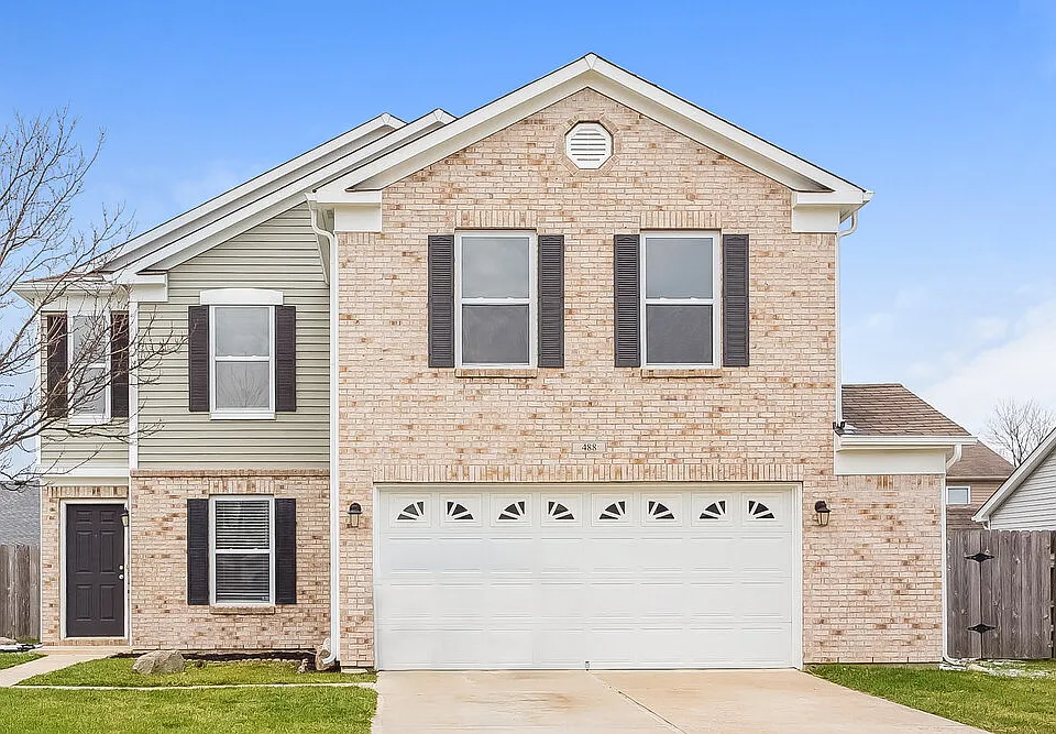 488 Bourneside Dr