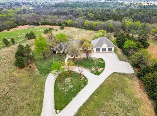2310 Kitch Rd, Winfield, KS 67156