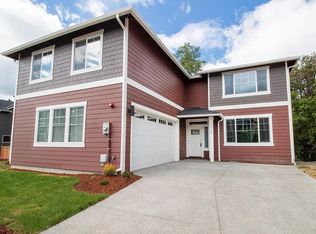 2439 Seringa Ave, Bremerton, WA 98310