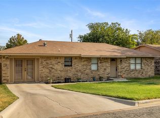 4407 Mimosa Dr, Brownwood, TX 76801