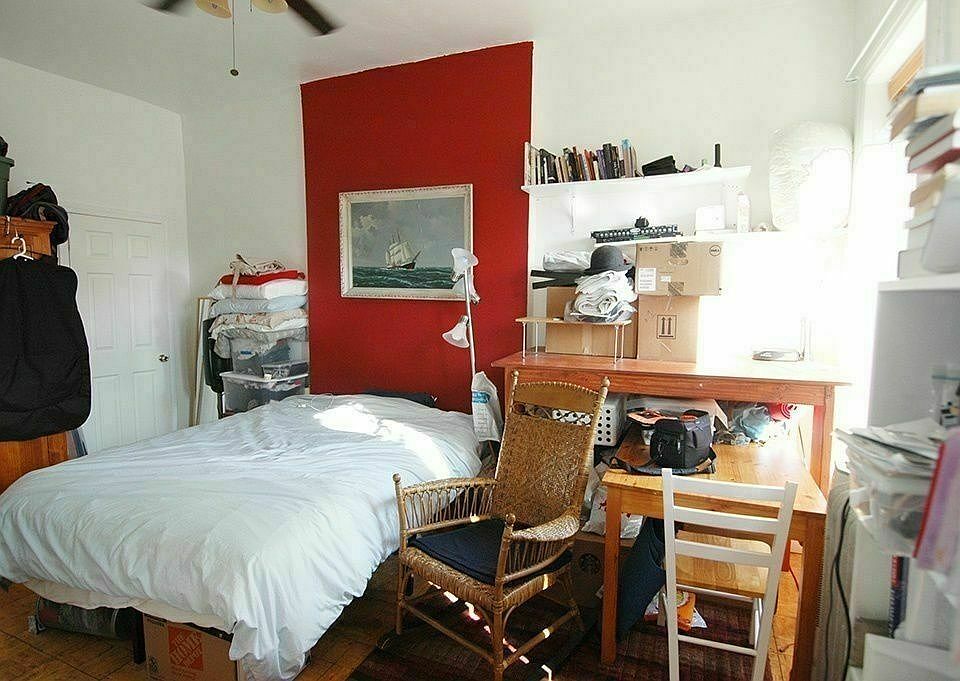 2nd image of 902 Greene Ave #2R